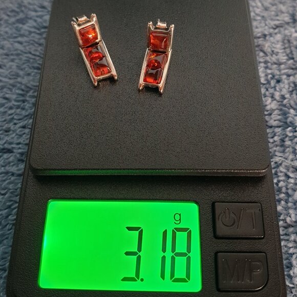 Vintage Genuine Baltic Cognac Amber Three Stone 925 Sterling Silver Stud Earring - Picture 9 of 9